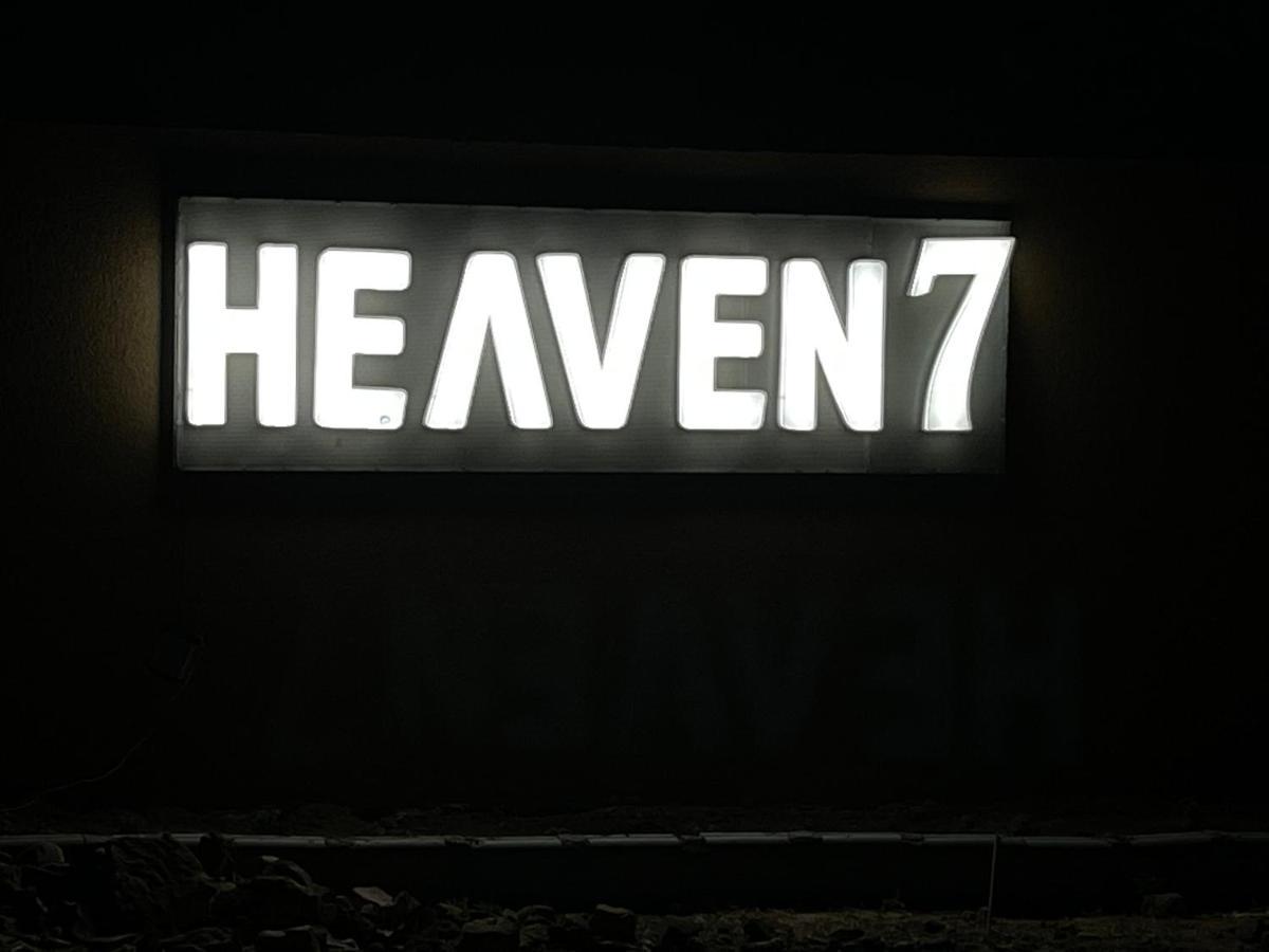 Heaven 7 Hotel & Resort Himatnagar ภายนอก รูปภาพ